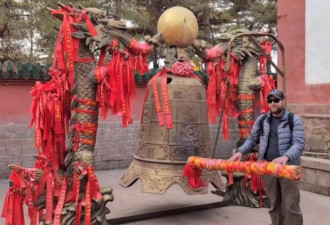加国夫妇游新疆，直言空气糟糕到让人短寿