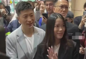 马龙抵达台湾引轰动，机场被围的水泄不通，欢呼声快掀翻屋顶！