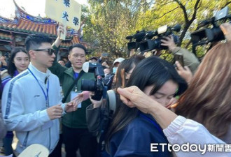 马龙逛台湾孔庙 无法淡定