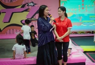 前体操冠军吴柳芳被指“擦边”后,公益圈讲述她另一面