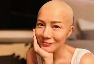 香港女星乳腺癌复发，摸到肿瘤变大又变硬，到泰国捐棺材积功德