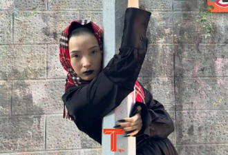 让超模变身青蛙、画面有些阴间，这组大片怎么了？