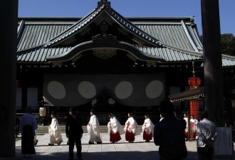 日本庭审在靖国神社涂鸦与便溺一中国嫌疑人