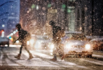 多伦多北面迎雪飑！75cm雪、强风、能见度零！邻省-40C