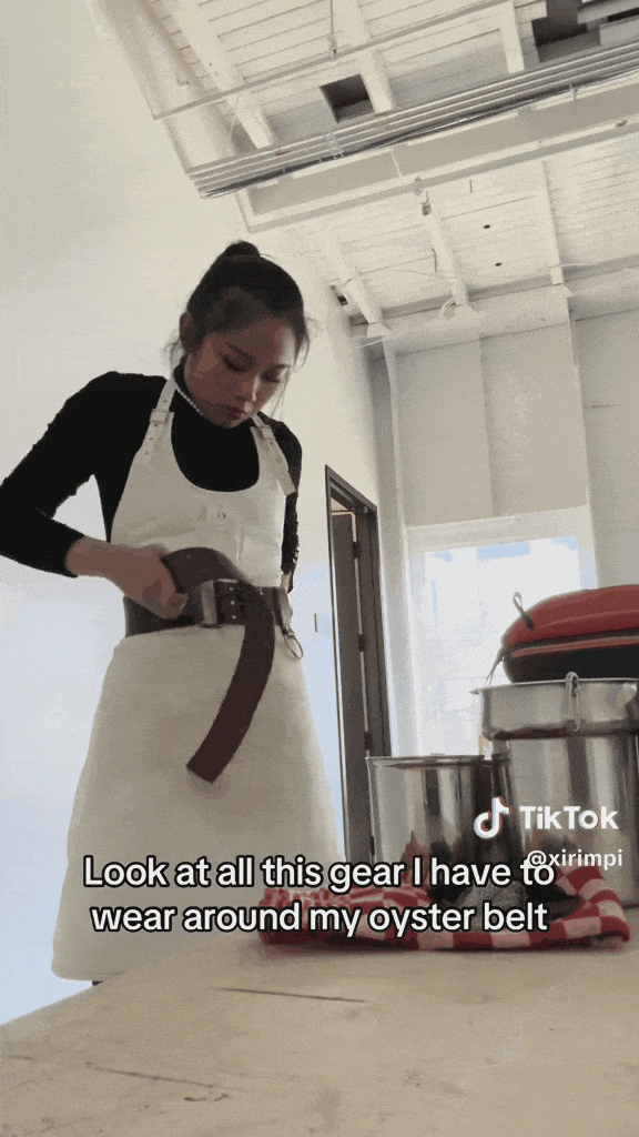 北大网红讽00后没工作 华裔高材生开生蚝走红