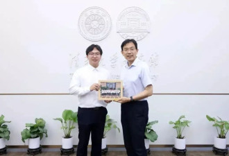 27岁清华博士任上交大博导：不想大家年龄焦虑