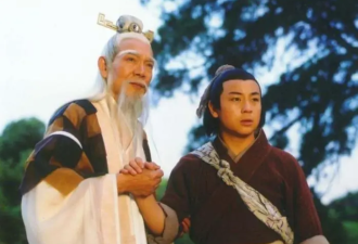 前半生过于传奇，后半生查无此人