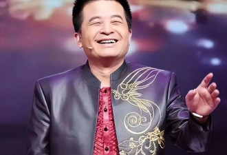 65岁毕福剑承认再婚且“老来得子”，现任是舞蹈教授，前妻在加拿大