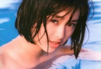 日本女星酒井法子写真美爆了！雪肤玉貌大长腿性感火辣