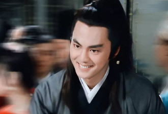 花期长和花期短的男星对比，有人30多颜值就坍塌