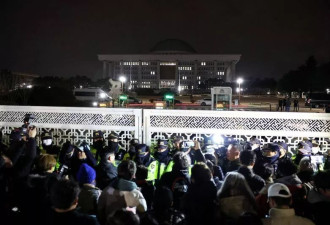 韩国国会打脸尹锡悦！ 190:0表决通过解除戒严令