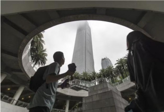 危机深重，中国想动点儿真格了