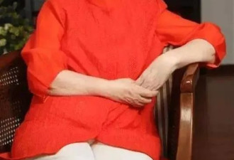 年轻时的琼瑶有多美？五官圆润一脸贵气