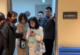 台媒曝琼瑶是一氧化碳中毒，离世时身穿红色洋装