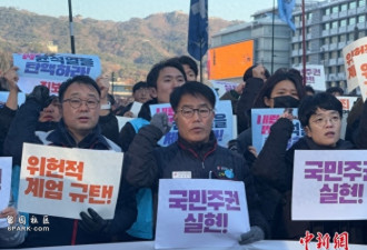 韩国民众紧急囤货囤粮 吃不起饭了? 真相诡异