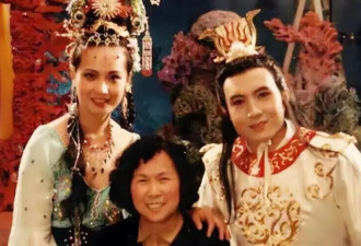 发妻打胎五次他却离开，曾被谢霆锋殴打，现在卖卤味养家