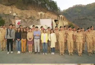 戒严中的韩特种部队：士兵手枪里无弹匣