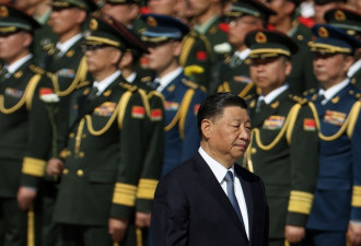 习近平视察军队强调三个“绝对”，董军现身上海