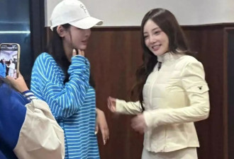 李小璐与路人合照性感妖娆 真人似芭比毫不显老
