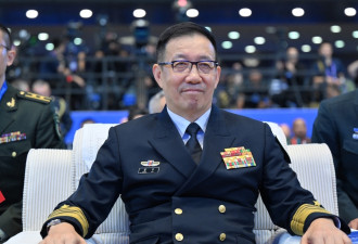 董军现身辟谣? 观察人士:恐因供出苗华而戴罪立功