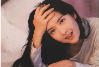 香港第一玉女，57岁风采依旧