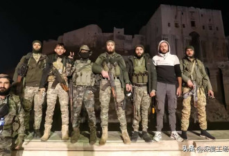深夜追杀 数万叙军丢弃伤兵败逃 俄军炸毁大桥