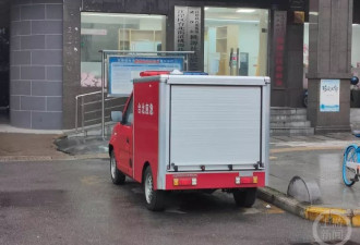 武汉城管无牌执法车撞伤行人被判担责 无牌执法屡见不鲜