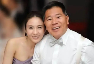 视后黎姿出席名媛聚会，保养得宜抢镜，经历不幸，如今生活美满