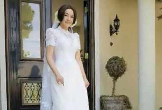 74岁刘晓庆四婚婚纱照流出 穿白纱裙圣洁美丽 与富豪老公手牵手超甜