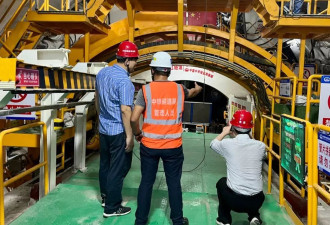 深江铁路5标段塌陷70个小时, 13名人员依旧失联