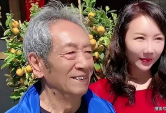 老戏骨王奎荣白发老态，小37岁的妻子仍风韵犹存
