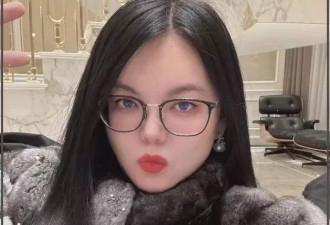 李湘晒王岳伦、王诗龄相聚照，父女俩越长越像