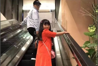 李湘晒王岳伦、王诗龄相聚照，父女俩越长越像