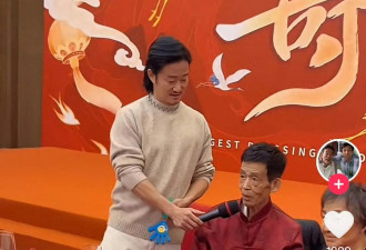 吴京全家为父亲过80岁大寿！老爷子满头黑发，小儿子情商被赞高
