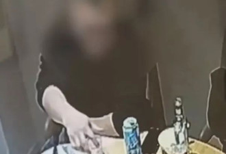 湖北男为吃霸王餐伸手入底裤用力拔毛 被CCTV拍下 网民：痛死