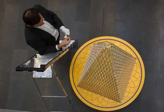 550万美元的圣诞树闪耀登场 但它并不是最贵的
