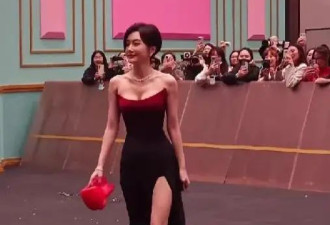 秦岚:尖叫红毯惊艳全场，勾魂美腿、傲人事业线，绘就飒美时尚画卷