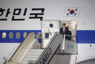 韩国空军一号无预警起飞 尹锡悦跑了？
