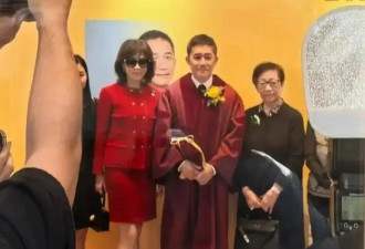 刘嘉玲59岁生日这天，让人看到富豪明星晚年无儿无女的真实生活
