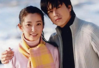51岁李冰冰现身顶奢宴会，才知道：原来她才是娱乐圈的顶级大女主