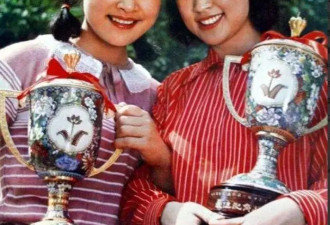 让春晚导演道歉，入美国籍回中国捞金，她到底有什么来头？