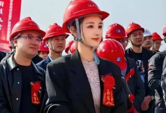 被罚13.4亿的薇娅回来了：脸部面相已经认不出，和以前判若两人