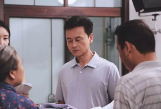 50岁保洁阿姨，在短剧里和“霸总”谈恋爱