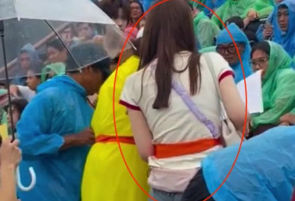 刘晓庆膀大腰圆 好身材遮不住 展示了什么叫中老年人的代表