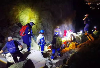 北京男子带孩子登山遭遇男 孩子以为爸爸“睡着了”