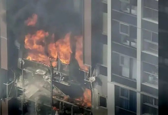 高层豪宅爆炸，无人机能救下那个女孩吗?