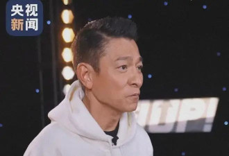 刘德华辅导女儿作业被气到失控，怒问这都不懂？原来天王也顶不住