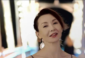 60岁张曼玉脸又僵又肿，被指撞脸归亚蕾