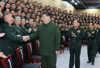 这显示党内有人公开挑战习近平的一尊地位？