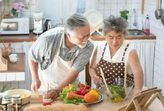 做对这6件事 老人少受伤、更长寿